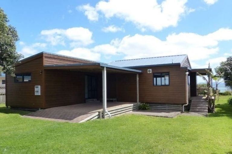 Photo of property in 43 Manaia View Road, One Tree Point, 0118