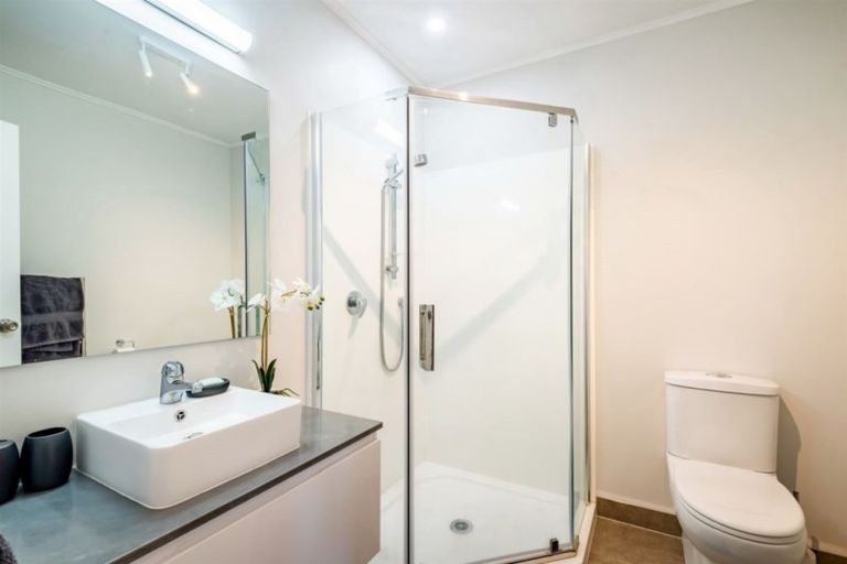 Photo of property in 27 Waipa Street, Birkenhead, Auckland, 0626