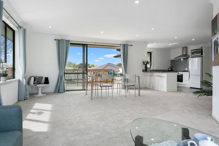 Photo of property in 11 Hall Street, Kihikihi, Te Awamutu, 3800