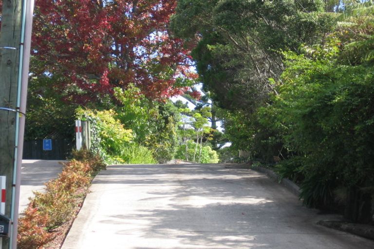 Photo of property in 6/75 Atkinson Road, Titirangi, Auckland, 0604