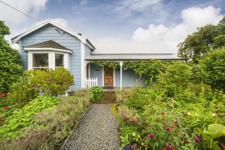 Photo of property in 211 Cambridge Avenue, Ashhurst, 4810