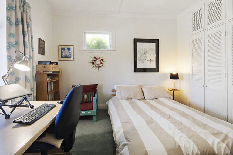 Photo of property in 27 Connaught Terrace, Brooklyn, Wellington, 6021