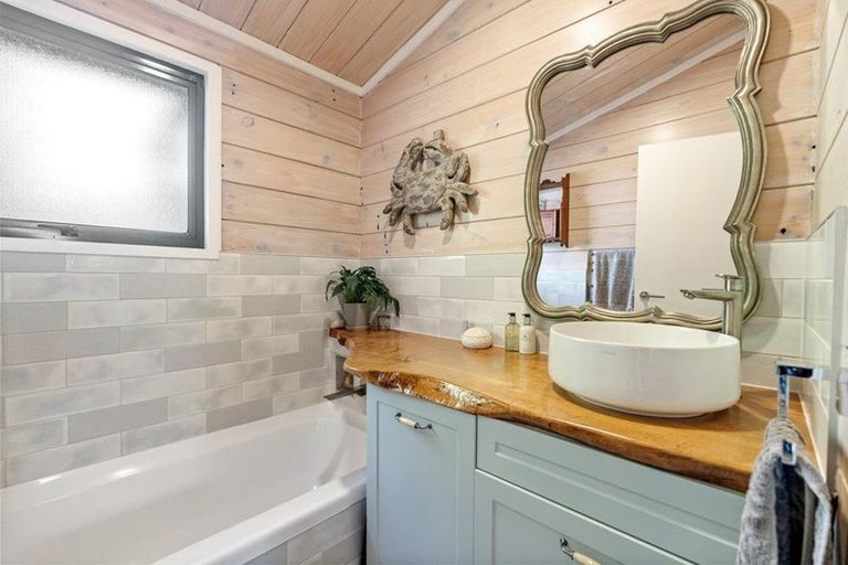 Photo of property in 148 Church Road, Te Kamo, Kamo, 0185