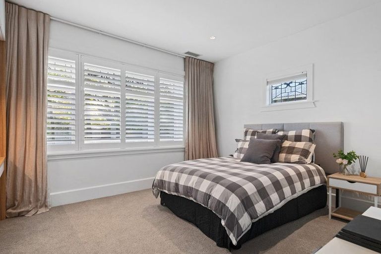 Photo of property in 67 Wairakei Road, Bryndwr, Christchurch, 8052