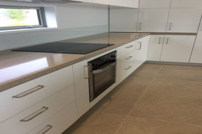 Photo of property in 224 Mount Pleasant Road, Mount Pleasant, Christchurch, 8081