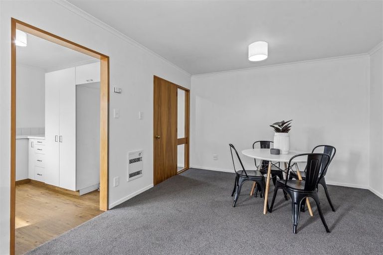 Photo of property in 1a Rossiter Avenue, Redwood, Christchurch, 8051