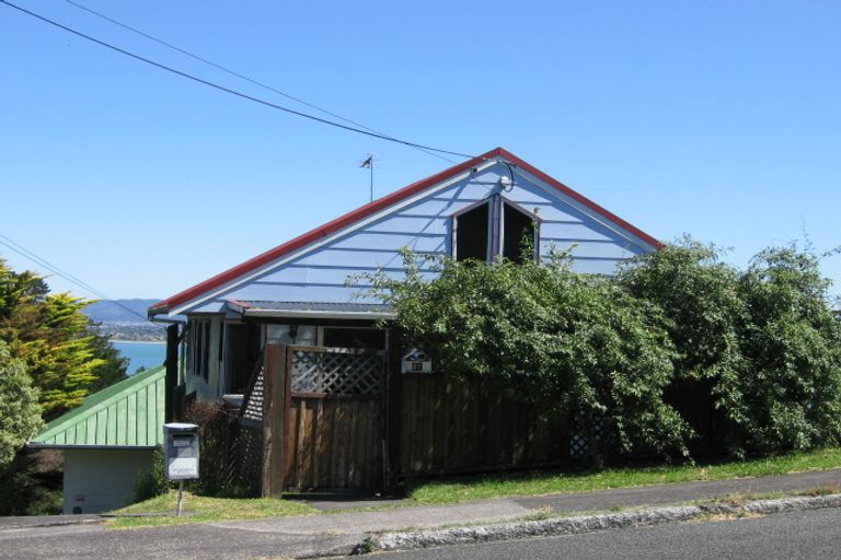 Photo of property in 2/37 Teal Crescent, Beach Haven, Auckland, 0626