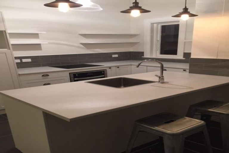 Photo of property in 72 William Street, Petone, Lower Hutt, 5012