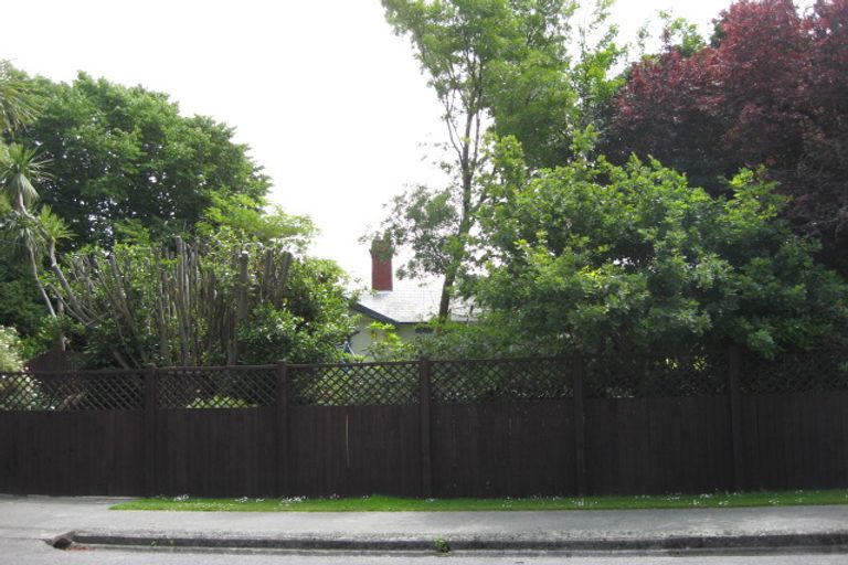 Photo of property in 25 Locarno Street, Opawa, Christchurch, 8023