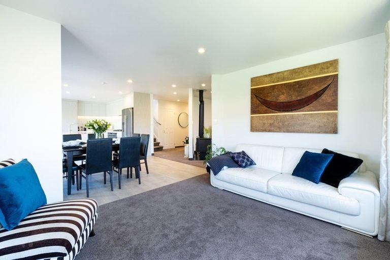 Photo of property in 123 Middle Road, Havelock North, 4130