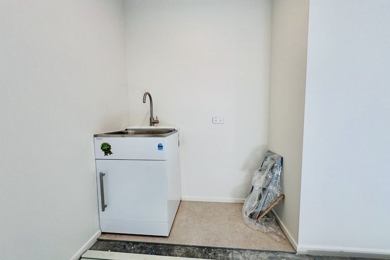 Photo of property in 24 Ruataniwha Avenue, Rangiora, 7400