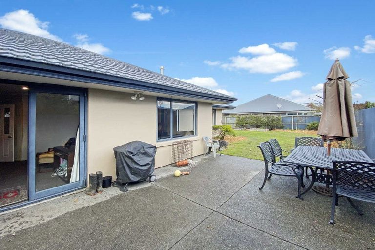 Photo of property in 549a Cranford Street, Papanui, Christchurch, 8052