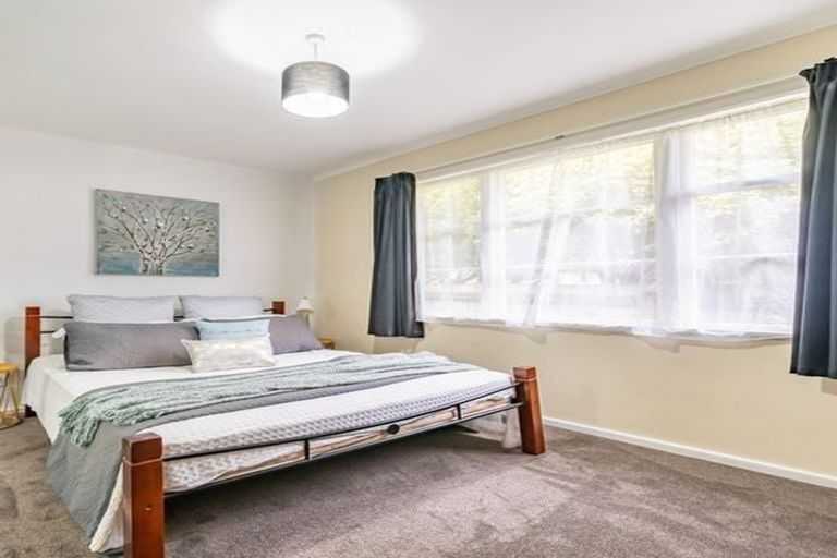 Photo of property in 21a Rimu Street, Naenae, Lower Hutt, 5011