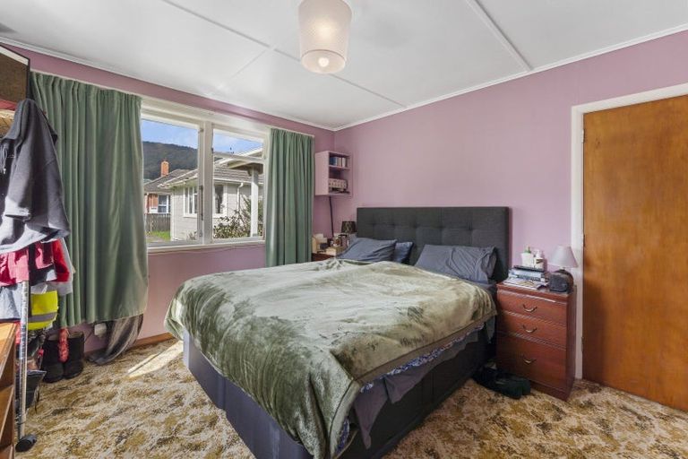 Photo of property in 108 Rata Street, Naenae, Lower Hutt, 5011