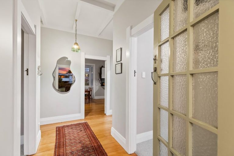 Photo of property in 2a Gardner Avenue, New Lynn, Auckland, 0600