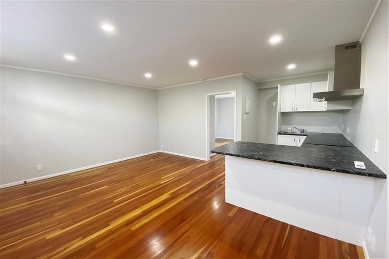 Photo of property in 4/32 Brixton Road, Mount Eden, Auckland, 1024