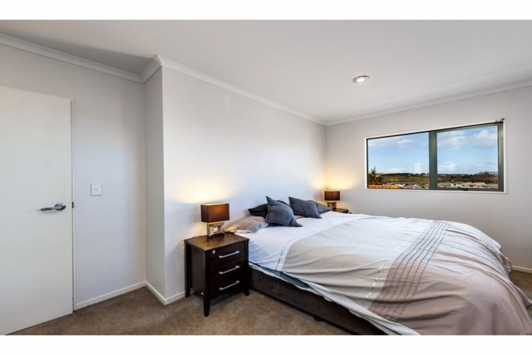 Photo of property in 19 Midshipman Court, Gulf Harbour, Whangaparaoa, 0930