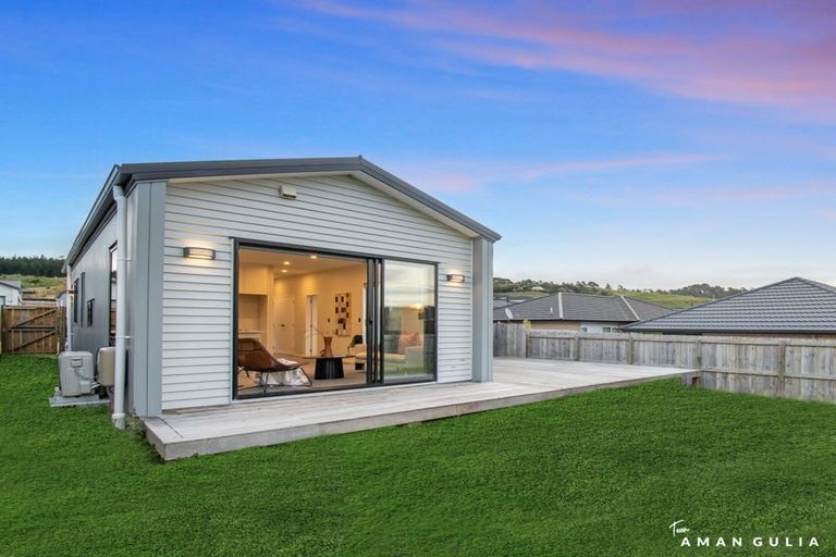 Photo of property in 3 Rongomai Street, Helensville, 0800