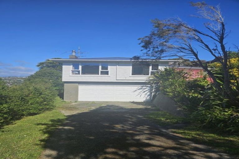 Photo of property in 48 Cunliffe Street, Johnsonville, Wellington, 6037