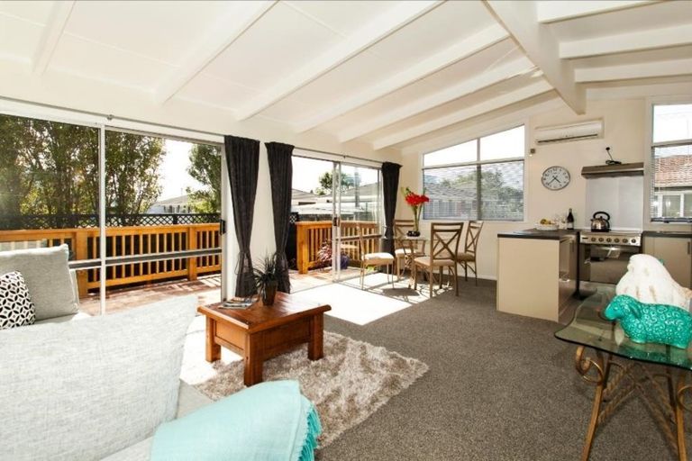Photo of property in 47a Riverside Road, Orewa, 0931