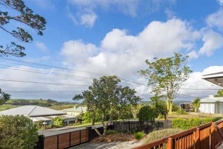 Photo of property in 6 Bellevue Avenue, Wellsford, 0900