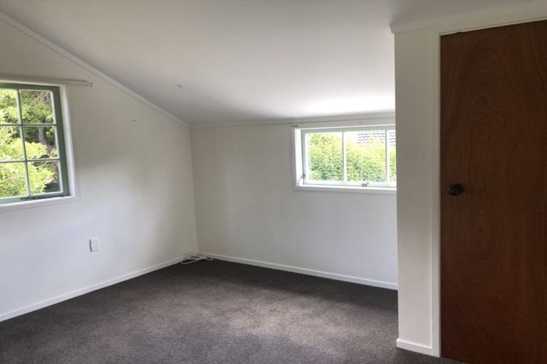 Photo of property in 1/8 Abbeygate Street, Birkdale, Auckland, 0626