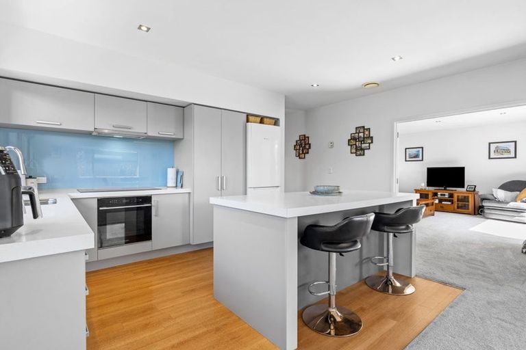 Photo of property in 30 De Castro Drive, Blenheim, 7201