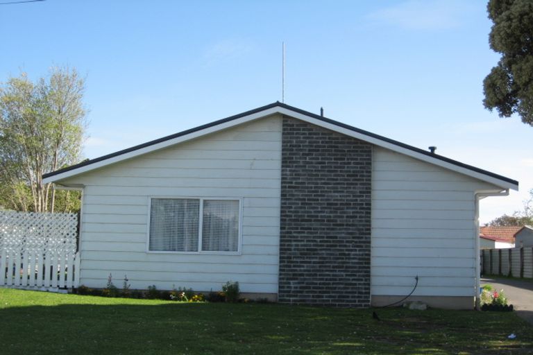 Photo of property in 7 Jackson Street, College Estate, Whanganui, 4500