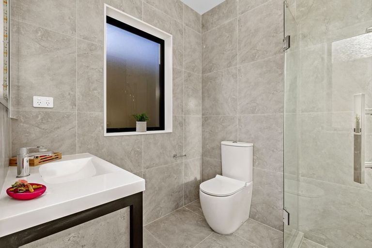 Photo of property in 32 Jeroboam Loop, Kumeu, 0810