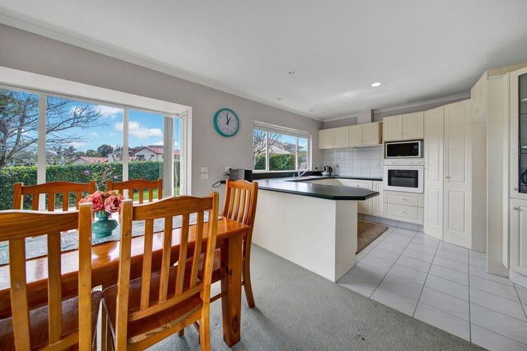 Photo of property in 10d Shelter Grove, Frankleigh Park, New Plymouth, 4310