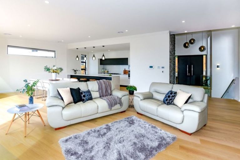 Photo of property in 161 Hackthorne Road, Cashmere, Christchurch, 8022