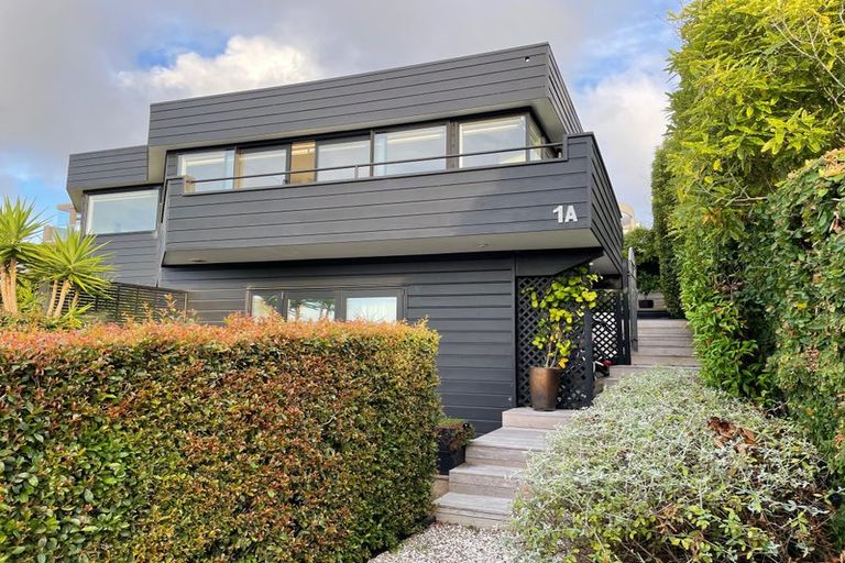 Photo of property in 1/1 Commodore Parry Road, Castor Bay, Auckland, 0620