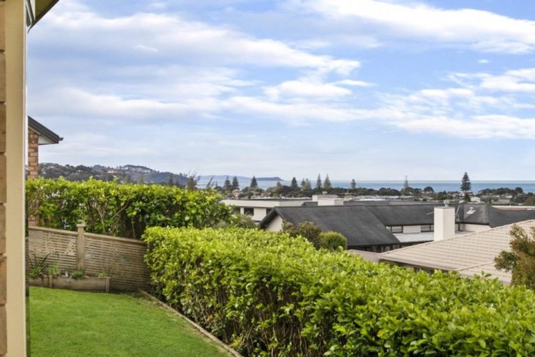 Photo of property in 53 The Ritz, Orewa, 0931