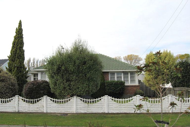Photo of property in 8 Morrison Avenue, Northcote, Christchurch, 8052