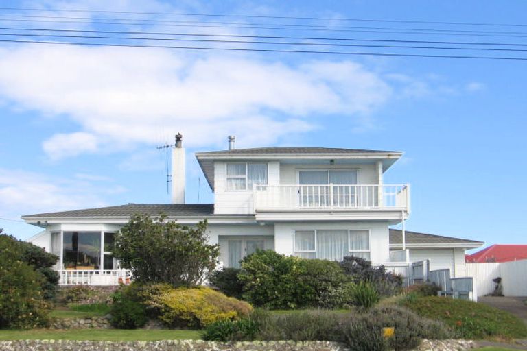 Photo of property in 36 Seabury Avenue, Foxton Beach, Foxton, 4815