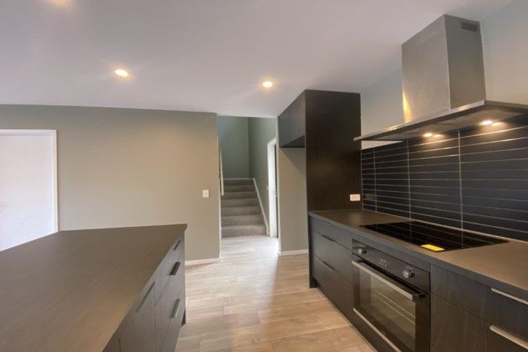 Photo of property in 277 Tukapa Street, Hurdon, New Plymouth, 4310