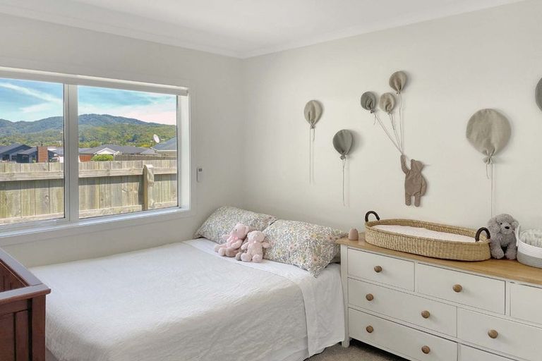 Photo of property in 18 Te Ara O Roimata, Wainuiomata, Lower Hutt, 5014