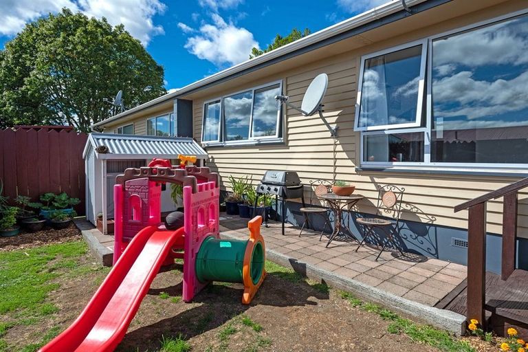 Photo of property in 4 Mihipeka Grove, Turangi, 3334