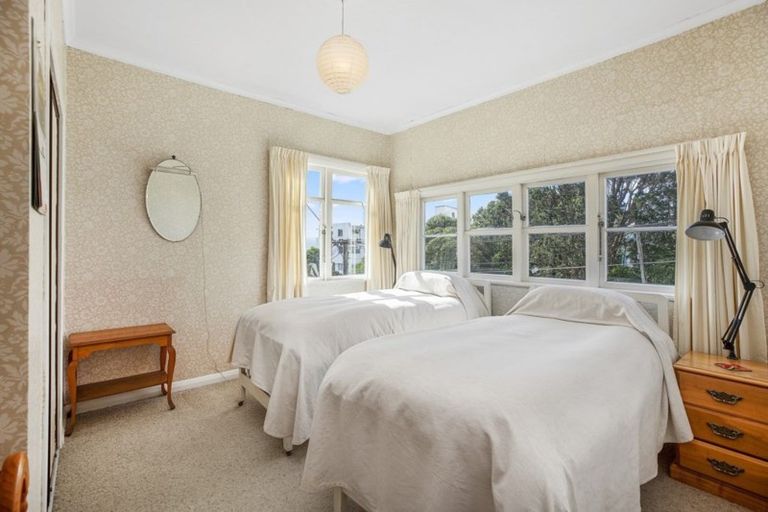 Photo of property in 14 Washington Avenue, Brooklyn, Wellington, 6021