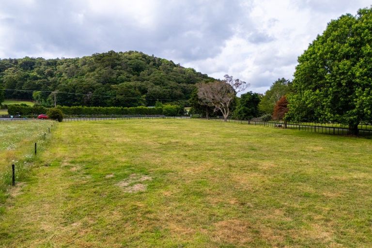 Photo of property in 524 Ngunguru Road, Glenbervie, Whangarei, 0173