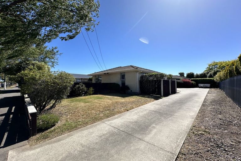 Photo of property in 1/27 Gardiners Road, Bishopdale, Christchurch, 8051