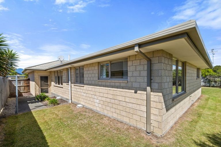 Photo of property in 19 Kapiti Street, Parklands, Christchurch, 8083