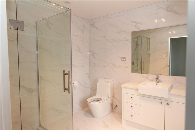 Photo of property in 9 Karokaro Road, Takanini, 2112