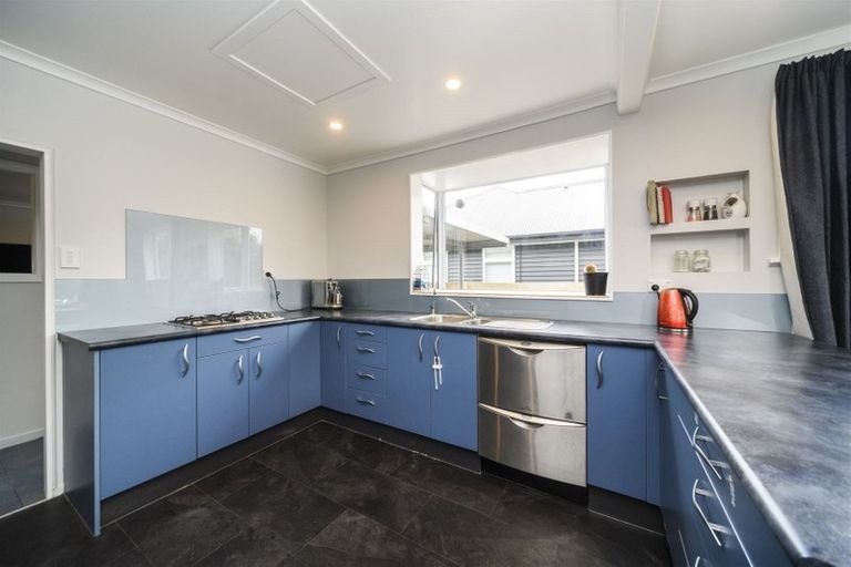 Photo of property in 5 Tilbury Avenue, Hokowhitu, Palmerston North, 4410