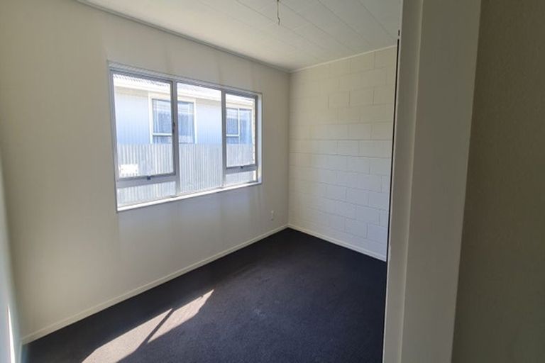 Photo of property in 12-16 Wynyard Crescent, Tamatea, Napier, 4112
