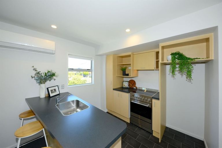 Photo of property in 130 Purchas Street, Edgeware, Christchurch, 8013