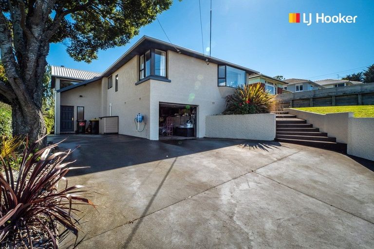 Photo of property in 12 Thomson Street, Green Island, Dunedin, 9018