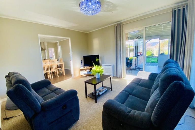 Photo of property in 41 Brandon Street, Featherston, 5710