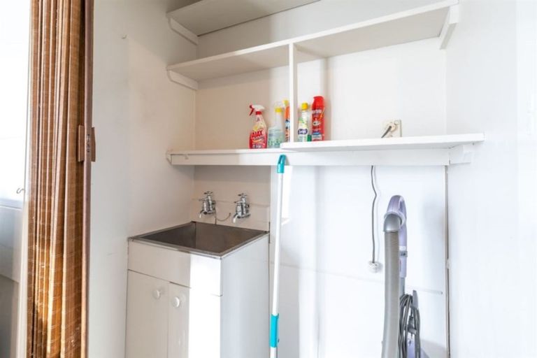 Photo of property in 4/350 Armagh Street, Christchurch Central, Christchurch, 8011