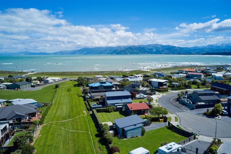 Photo of property in 61 Kotare Place, South Bay, Kaikoura, 7300
